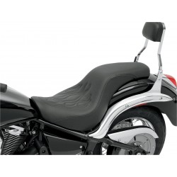 ASIENTO SADDLEMEN PRFLR FLAME VN900